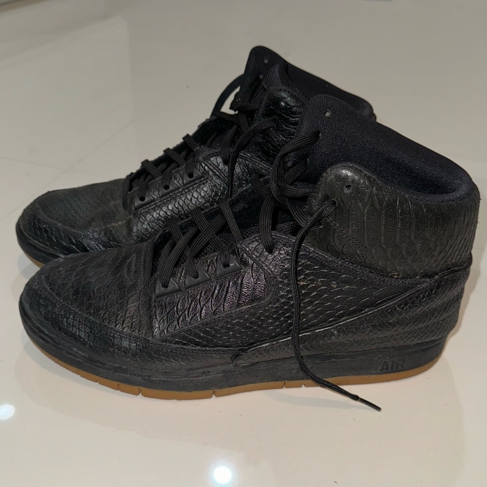Preowned Mens Nike Air Python PRM size 13 black